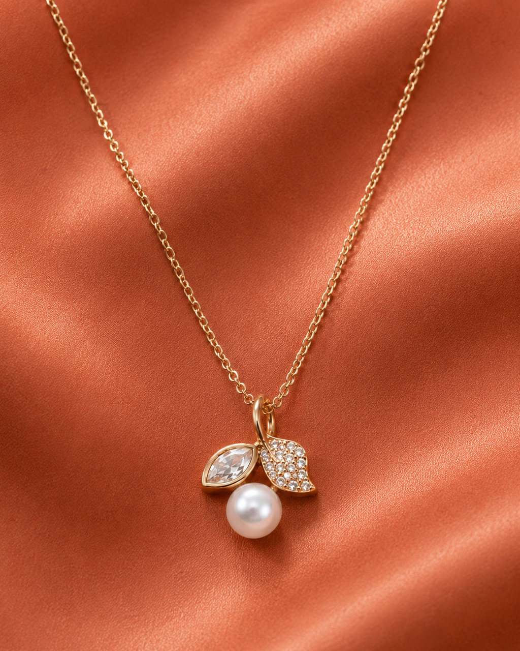 Pearl Leaf Necklace – Gold
