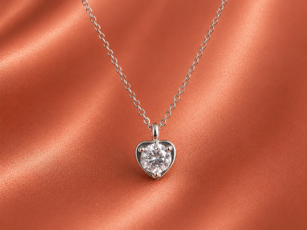 Minimal Silver Heart Necklace